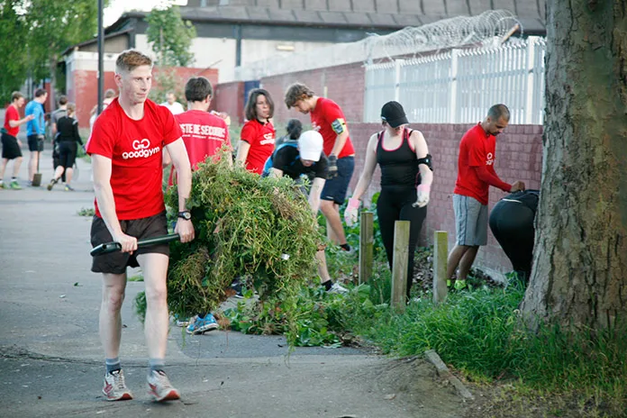 Give Back with 5 of the Best Volunteering Weekend Jobs in London