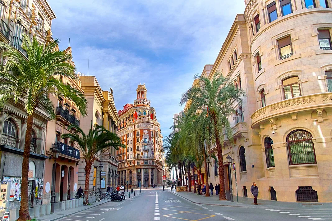 10 of the Best Second Cities to Visit for a Mini Break