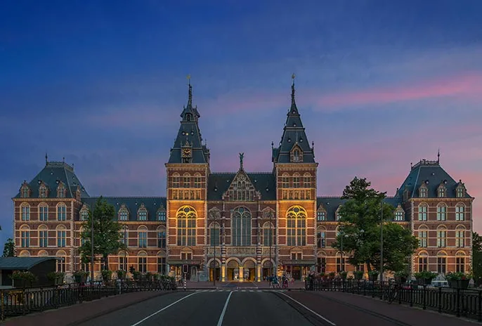 Amsterdam Luxury City Guide