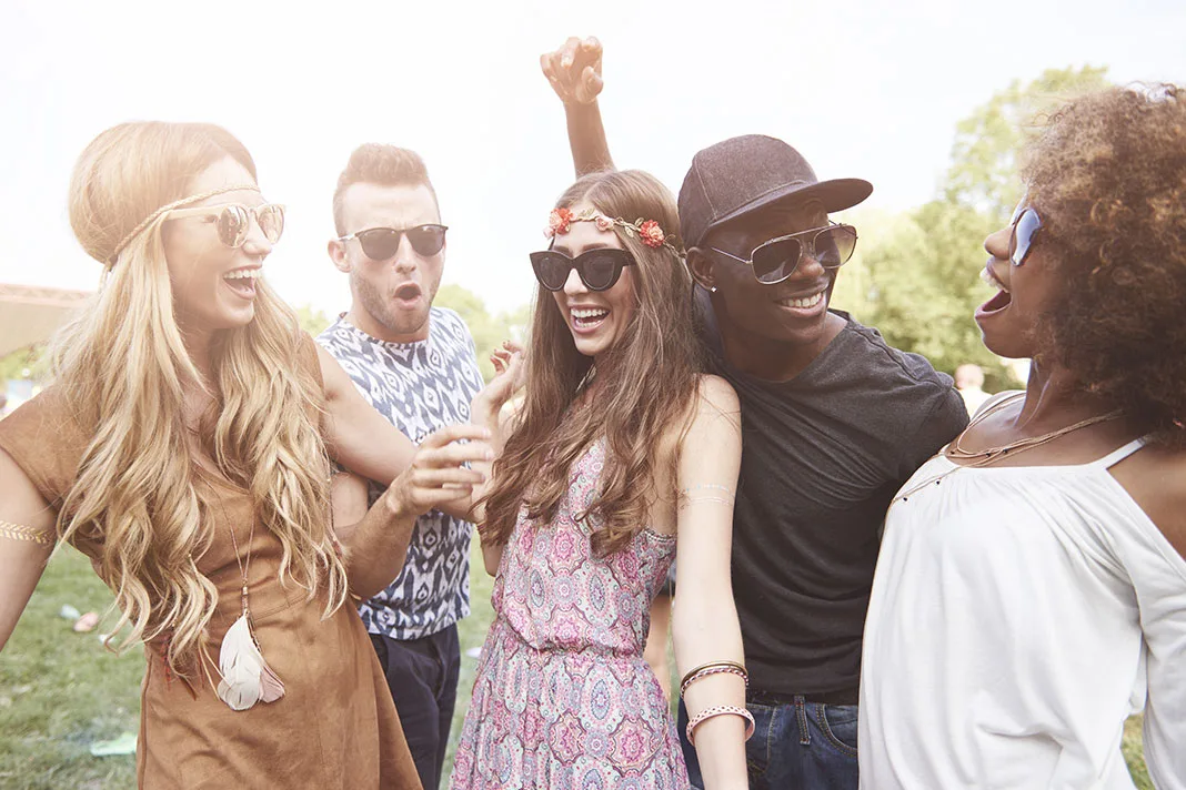 8 Ways to Socialise That Don't Involve Bars or Restaurants