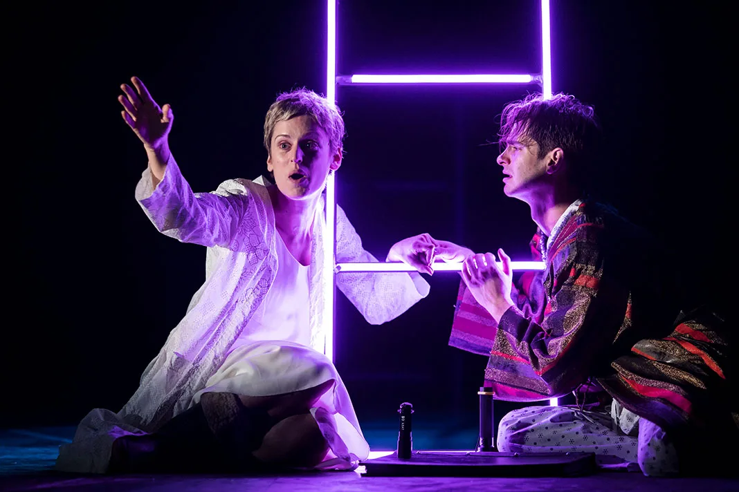 Absolutely Reviews: Angels in America