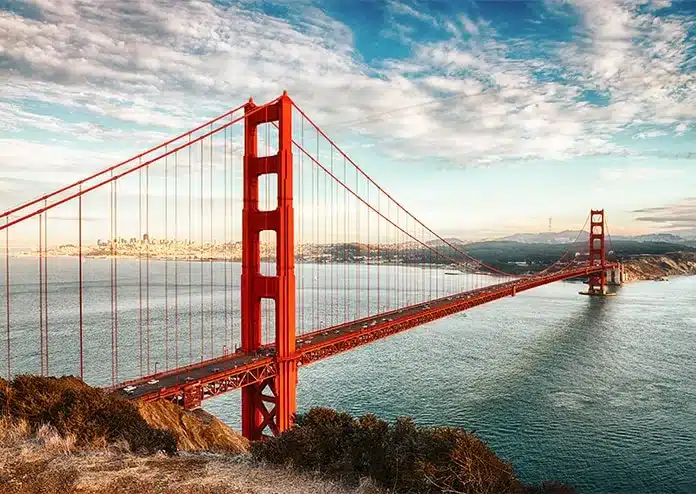 Golden Gate Bridge - best US states to visit