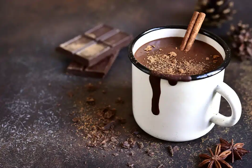 Hot Chocolate with alcohol, boozy hot choc recipe