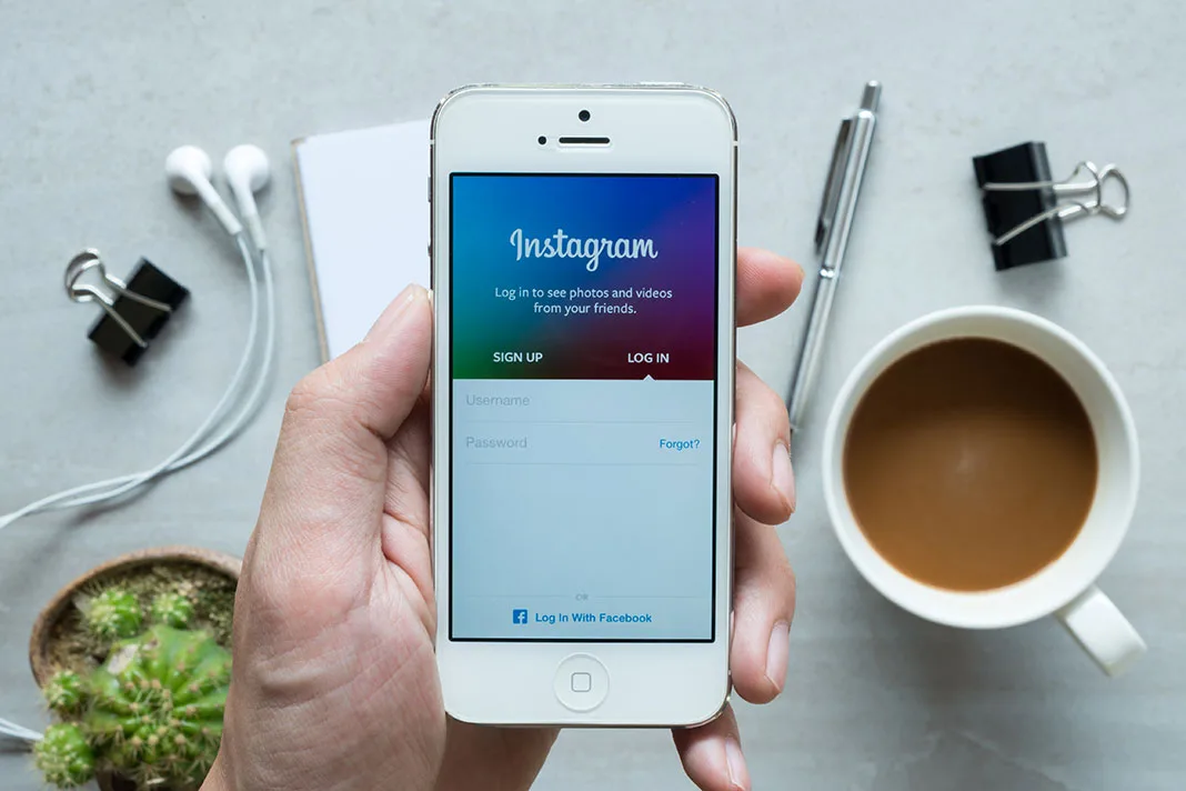 How Instagram Affects Your Mental Health and How to Combat it
