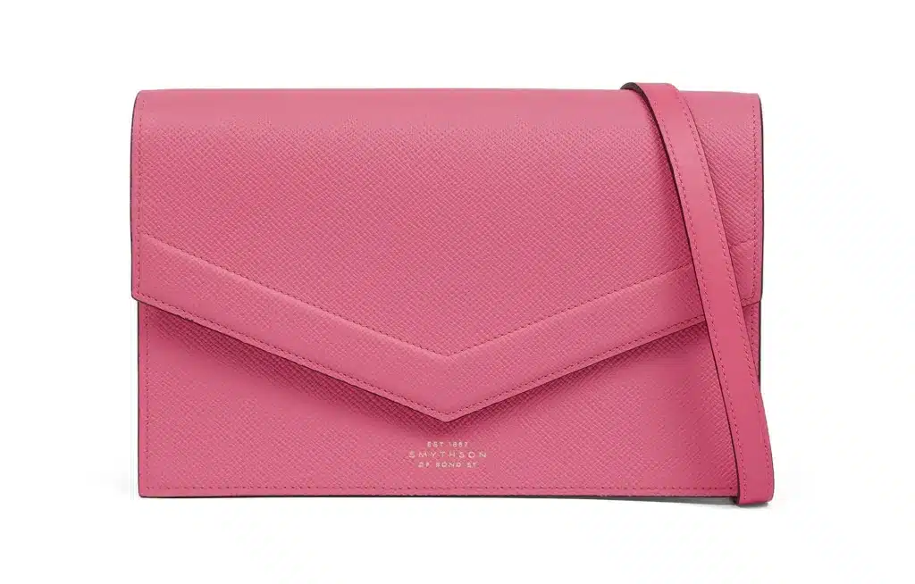 1202667 envelope crossbody bag in panama peony pink 595825¥121.000